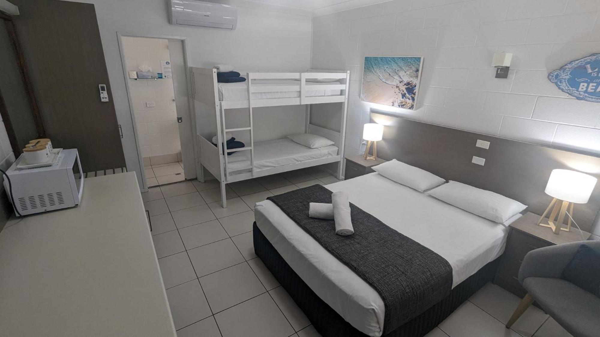 卡拉德拉莫法特海滩汽车旅馆 卡伦德拉 外观 照片