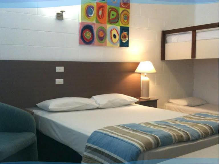 卡拉德拉莫法特海滩汽车旅馆 卡伦德拉 外观 照片